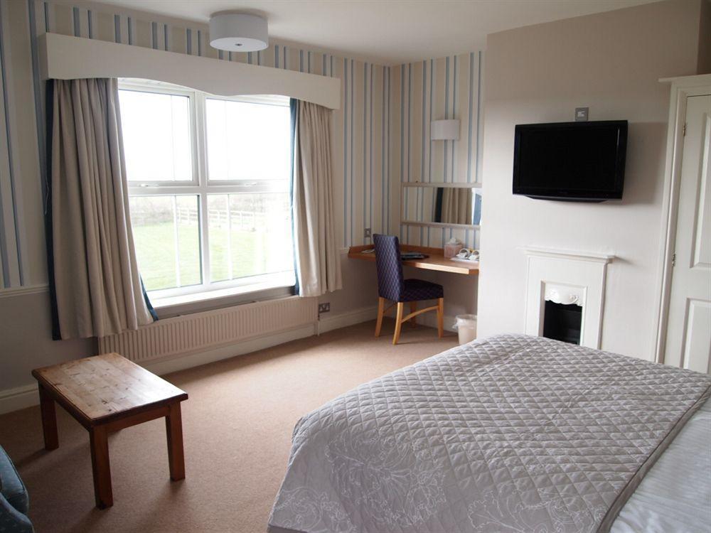 Donington Park Farmhouse Hotel Castle Donington Exterior foto